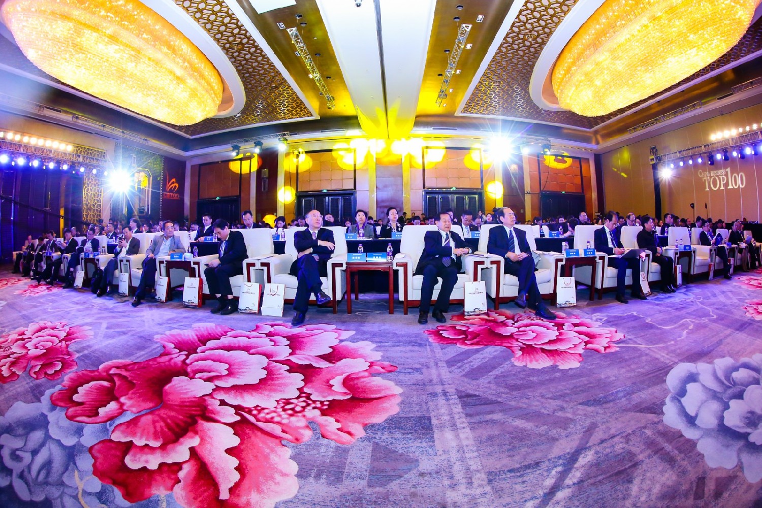 The 18th China Business Top 500 Forum was grandly held in Beijing